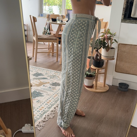 Zara embroidered pants - Picture 2 of 6